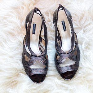 NWOT Alex Marie High-Heeled Open-Toed Sandals
